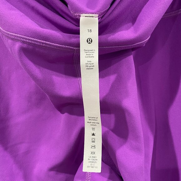 LuLuLemon NWOT, Align High Rise crop, 23", women's size 18, moonlight magenta. - Picture 4 of 9